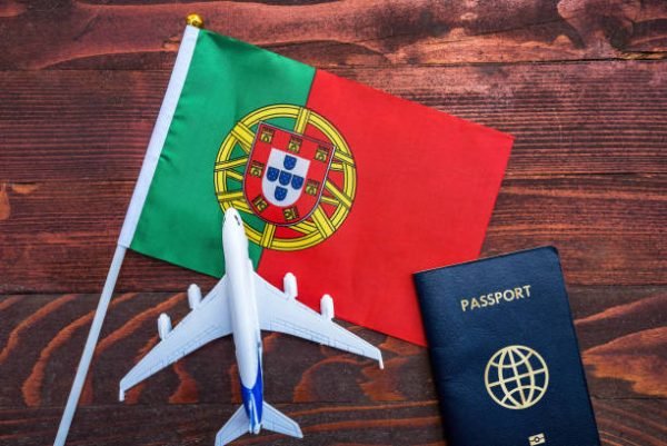 Startup Essentials Package: Your Path to Success in Portugal